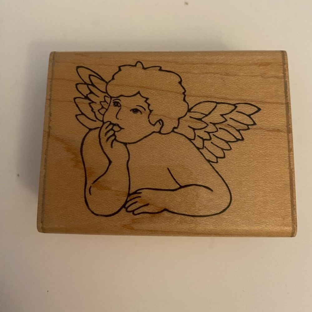 JRL Design M131 Thoughtful Cherub